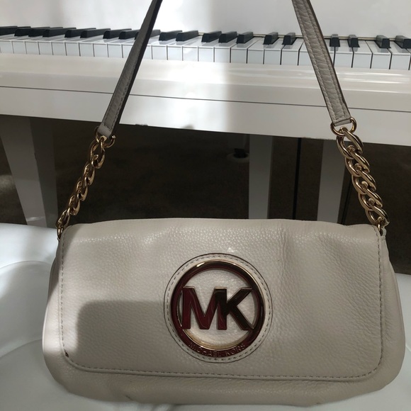 Michael Kors Purse with Dust Bag - Picture 3 of 3